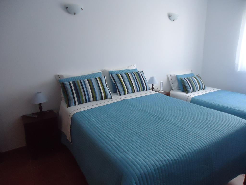 Hotel Casa Mar Azul Vila Nova de Milfontes Habitación foto